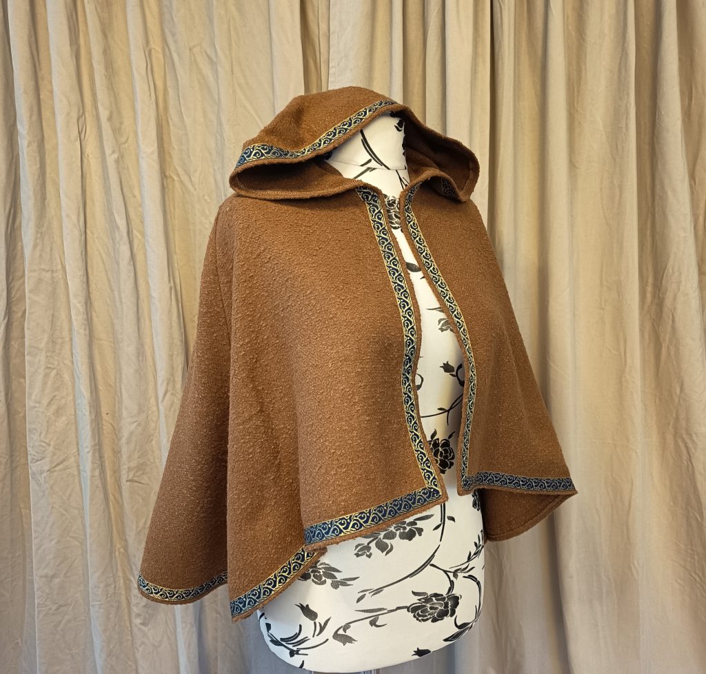 Mittelalter Cape